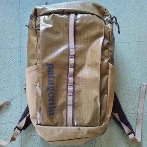 Patagonia 25L Black Hole Pack